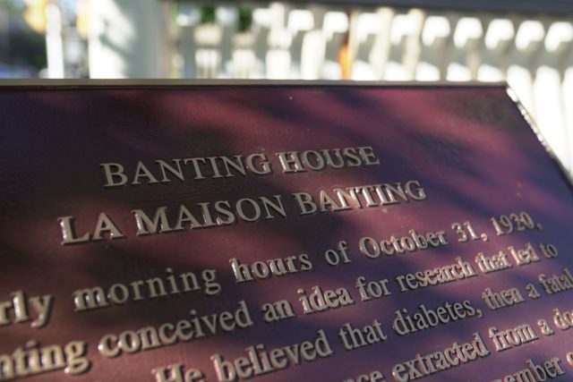Banting House sign